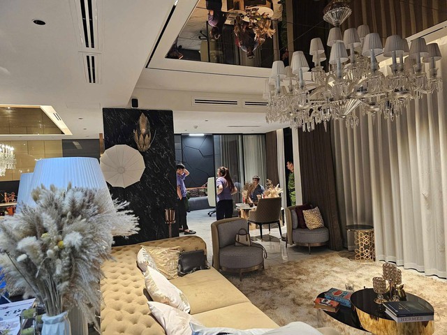 Sự thật về mối quan hệ giữa Ng&acirc;n 98 v&agrave; bố mẹ ruột- Ảnh 5.