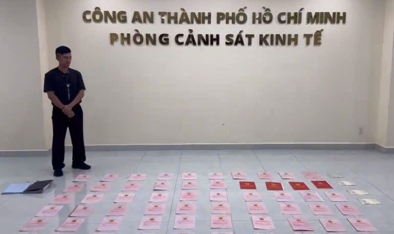 Lương Bằng Quang li&ecirc;n tục bấm sai mật khẩu khiến k&eacute;t sắt chứa 80 sổ đỏ bị kho&aacute; ho&agrave;n to&agrave;n- Ảnh 1.