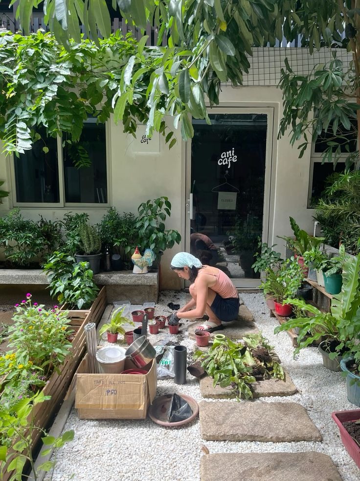 Sau tuổi 50, cha mẹ nên học cách "lùi lại một bước" đó mới là khôn ngoan- Ảnh 1. Sau tuổi 50, cha mẹ nên học cách "lùi lại một bước" đó mới là khôn ngoan- Ảnh 1.