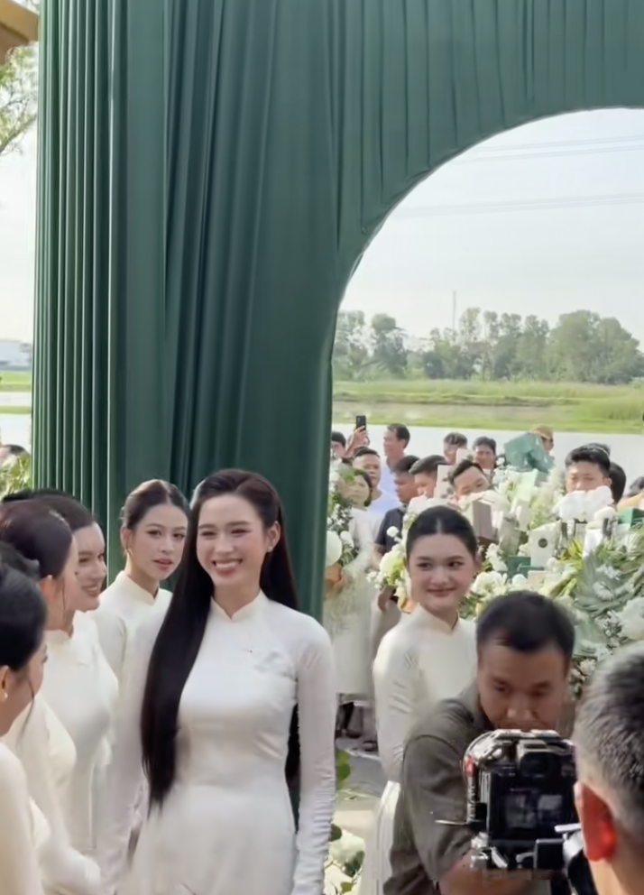 Đỗ Hà lấy chồng Tổng giám đốc: Lễ nạp tài là gì? Lễ này khác gì đám hỏi?- Ảnh 3. Đỗ Hà lấy chồng Tổng giám đốc: Lễ nạp tài là gì? Lễ này khác gì đám hỏi?- Ảnh 3.