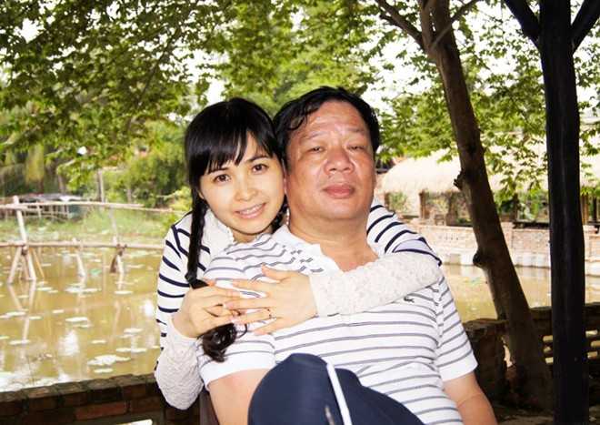Sao nữ nhận lời cầu hôn của chồng đại gia trước vành móng ngựa, nhìn vào căn biệt thự 100 tỷ hoa hết mắt- Ảnh 5. Sao nữ nhận lời cầu hôn của chồng đại gia trước vành móng ngựa, nhìn vào căn biệt thự 100 tỷ hoa hết mắt- Ảnh 5.
