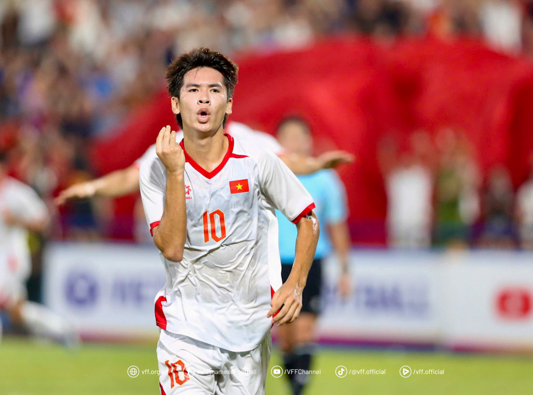 U23 Việt Nam chuẩn bị chạm trán Hàn Quốc, Trung Quốc và Uzbekistan- Ảnh 4. U23 Việt Nam chuẩn bị chạm trán Hàn Quốc, Trung Quốc và Uzbekistan- Ảnh 4.