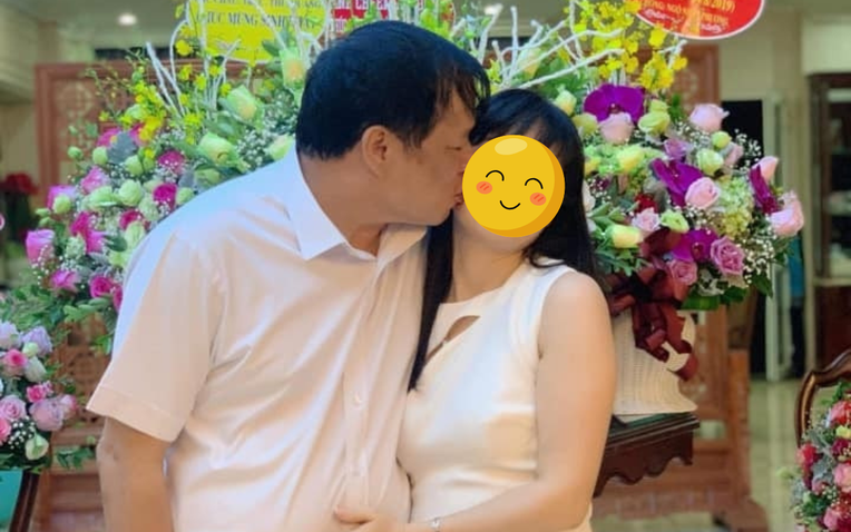 Sao nữ nhận lời cầu hôn của chồng đại gia trước vành móng ngựa, nhìn vào căn biệt thự 100 tỷ hoa hết mắt- Ảnh 1. Sao nữ nhận lời cầu hôn của chồng đại gia trước vành móng ngựa, nhìn vào căn biệt thự 100 tỷ hoa hết mắt- Ảnh 1.