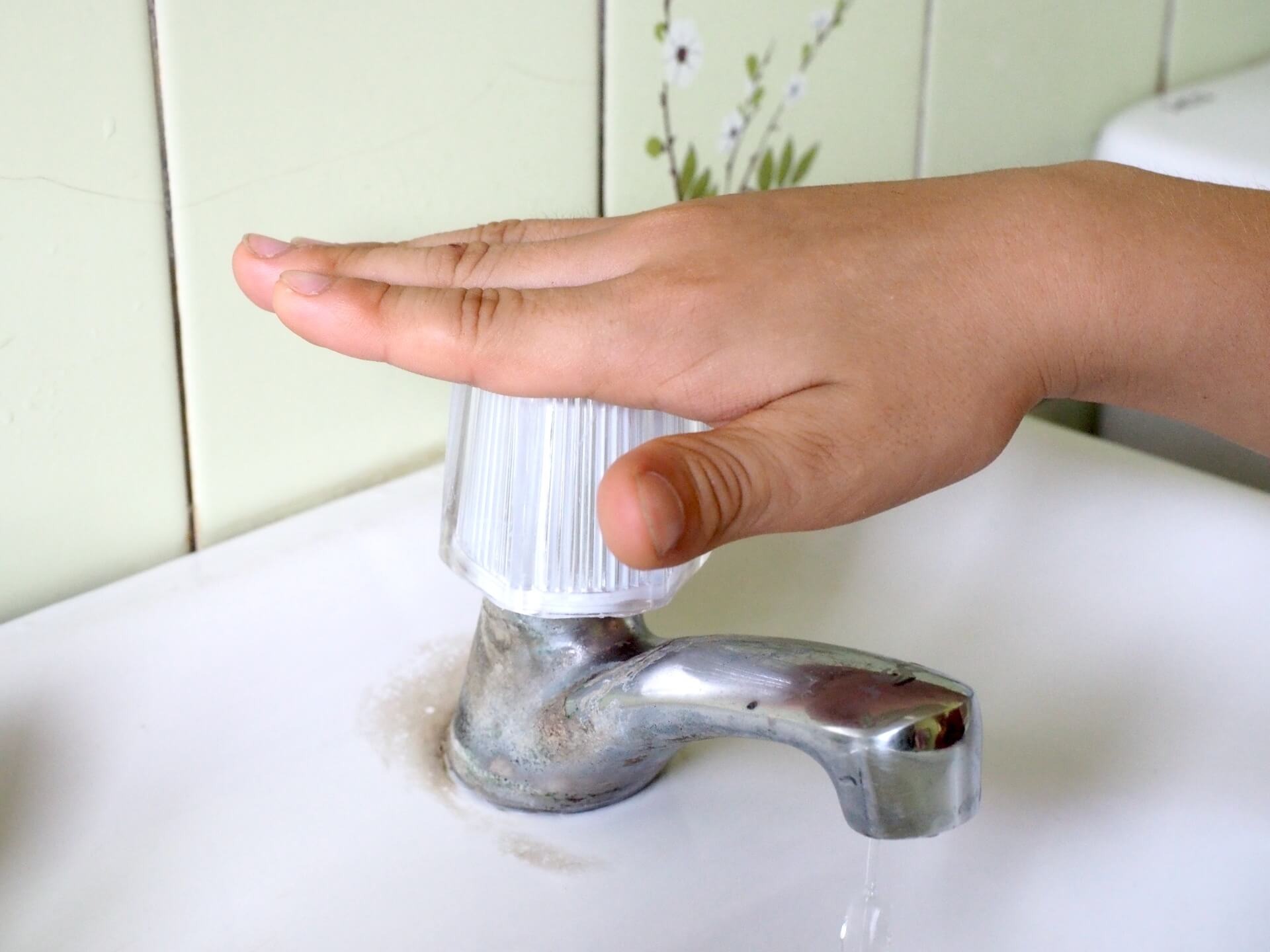 5 dấu hiệu trong nhà cho thấy: Âm khí nặng nề, vận xui đeo bám không buông- Ảnh 2.