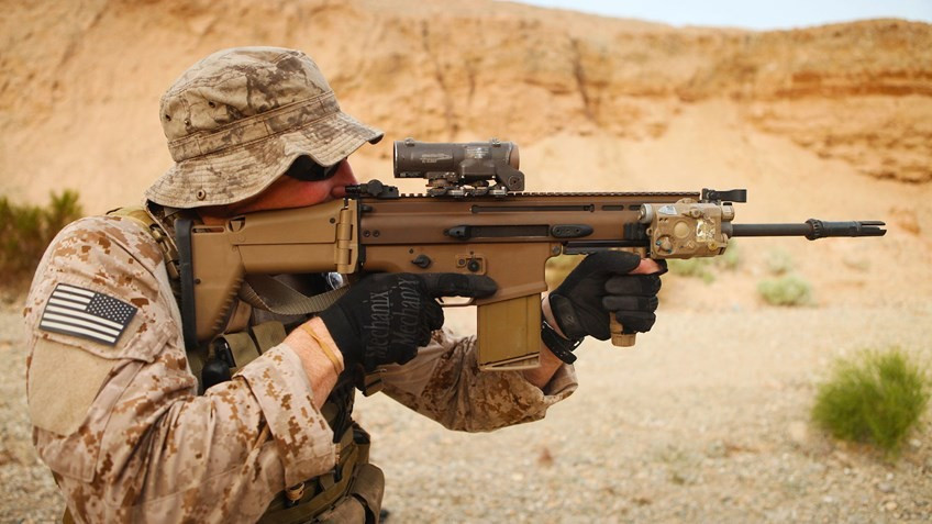 Kỷ nguy&ecirc;n s&uacute;ng trường tấn c&ocirc;ng module độc đ&aacute;o FN SCAR ch&iacute;nh thức kh&eacute;p lại- Ảnh 1.