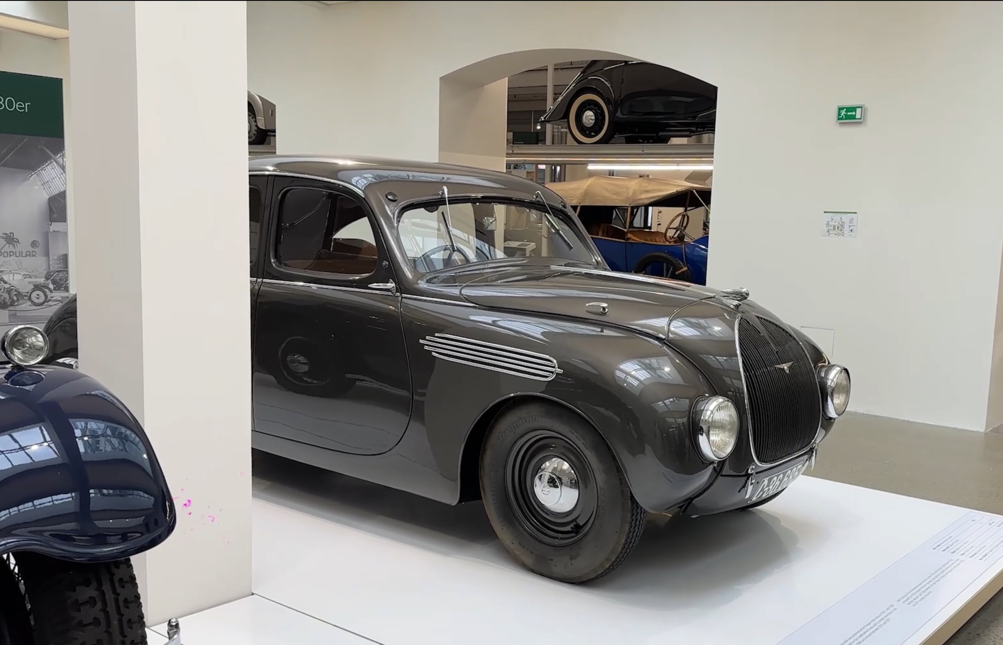 Tôi sang Séc thăm bảo tàng Skoda: Xe chạy bằng máu, vợ chồng xuyên châu Phi và những câu chuyện ít được kể lại!- Ảnh 22. Tôi sang Séc thăm bảo tàng Skoda: Xe chạy bằng máu, vợ chồng xuyên châu Phi và những câu chuyện ít được kể lại!- Ảnh 22.