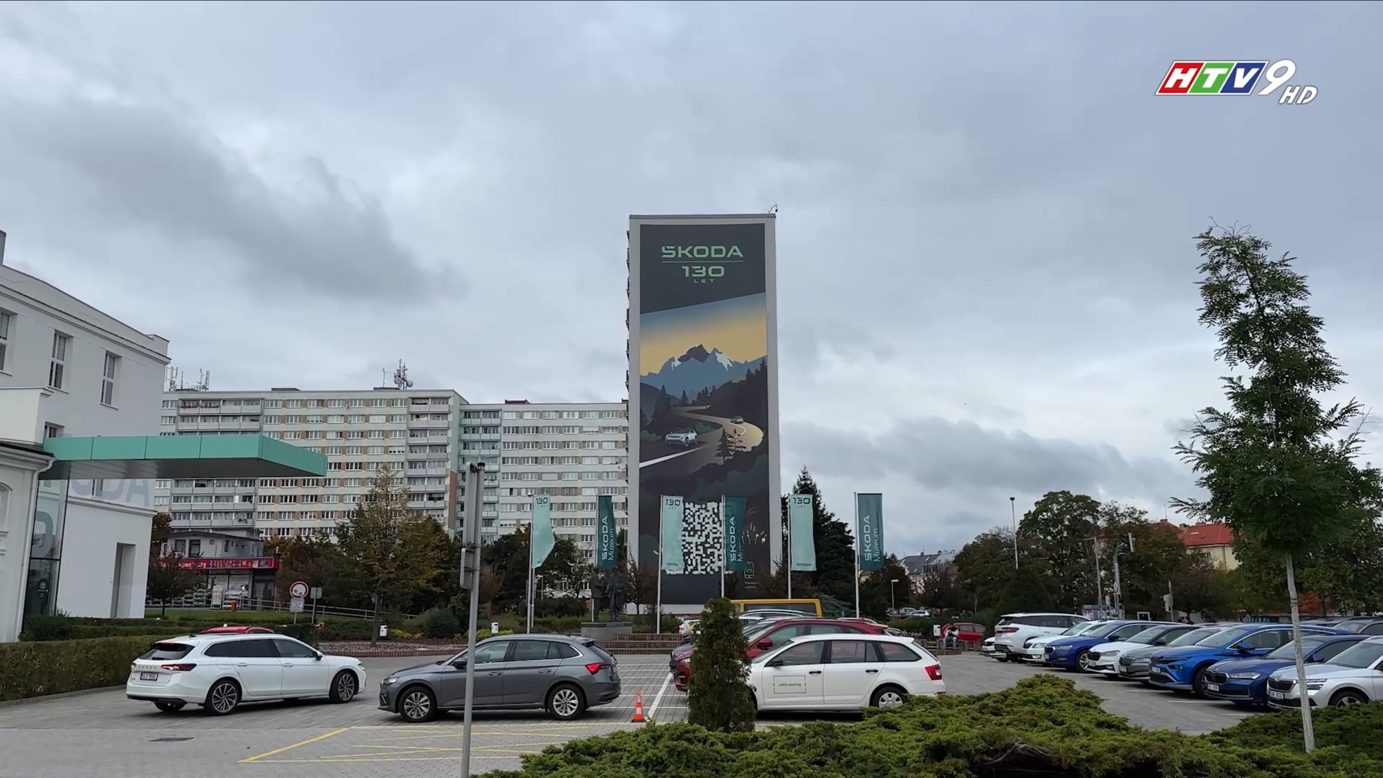 Tôi sang Séc thăm bảo tàng Skoda: Xe chạy bằng máu, vợ chồng xuyên châu Phi và những câu chuyện ít được kể lại!- Ảnh 2. Tôi sang Séc thăm bảo tàng Skoda: Xe chạy bằng máu, vợ chồng xuyên châu Phi và những câu chuyện ít được kể lại!- Ảnh 2.