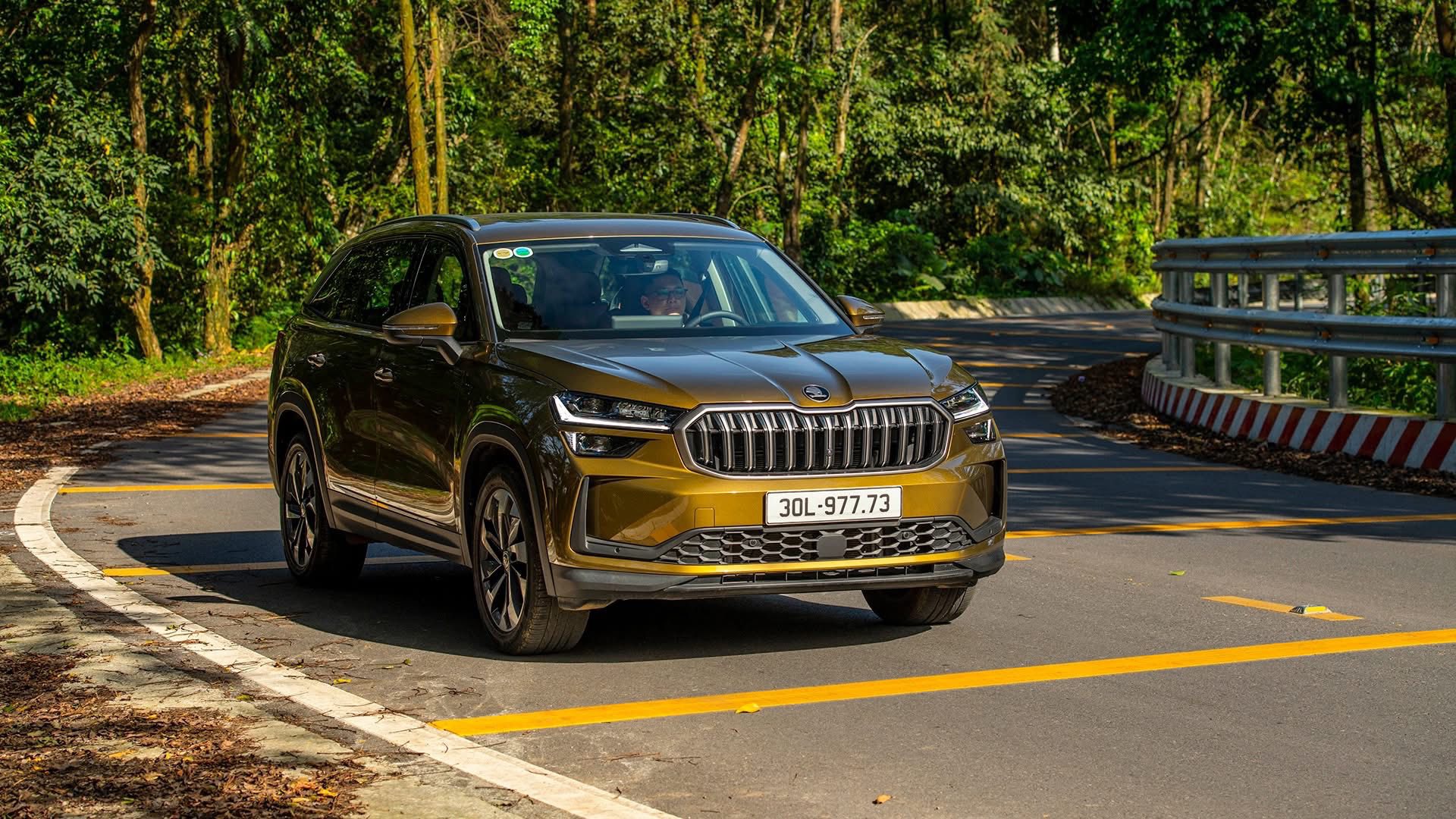 Xe Skoda giảm giá hàng chục triệu đồng: Kushaq mềm hơn Sonet, Slavia dễ chịu hơn Morning- Ảnh 4. Xe Skoda giảm giá hàng chục triệu đồng: Kushaq mềm hơn Sonet, Slavia dễ chịu hơn Morning- Ảnh 4.