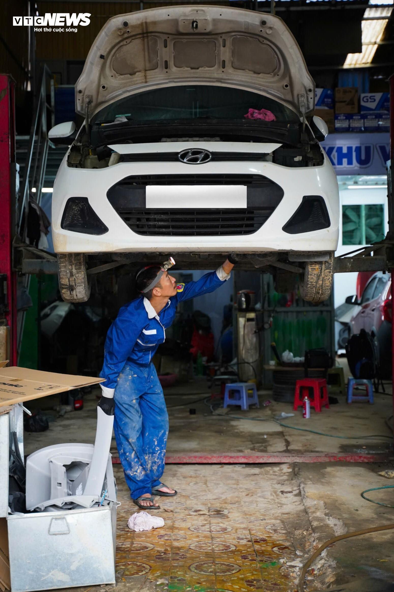 Cuộc 'đại phẫu' hồi sinh h&agrave;ng trăm &ocirc; t&ocirc; chết l&acirc;m s&agrave;ng sau lũ- Ảnh 3.