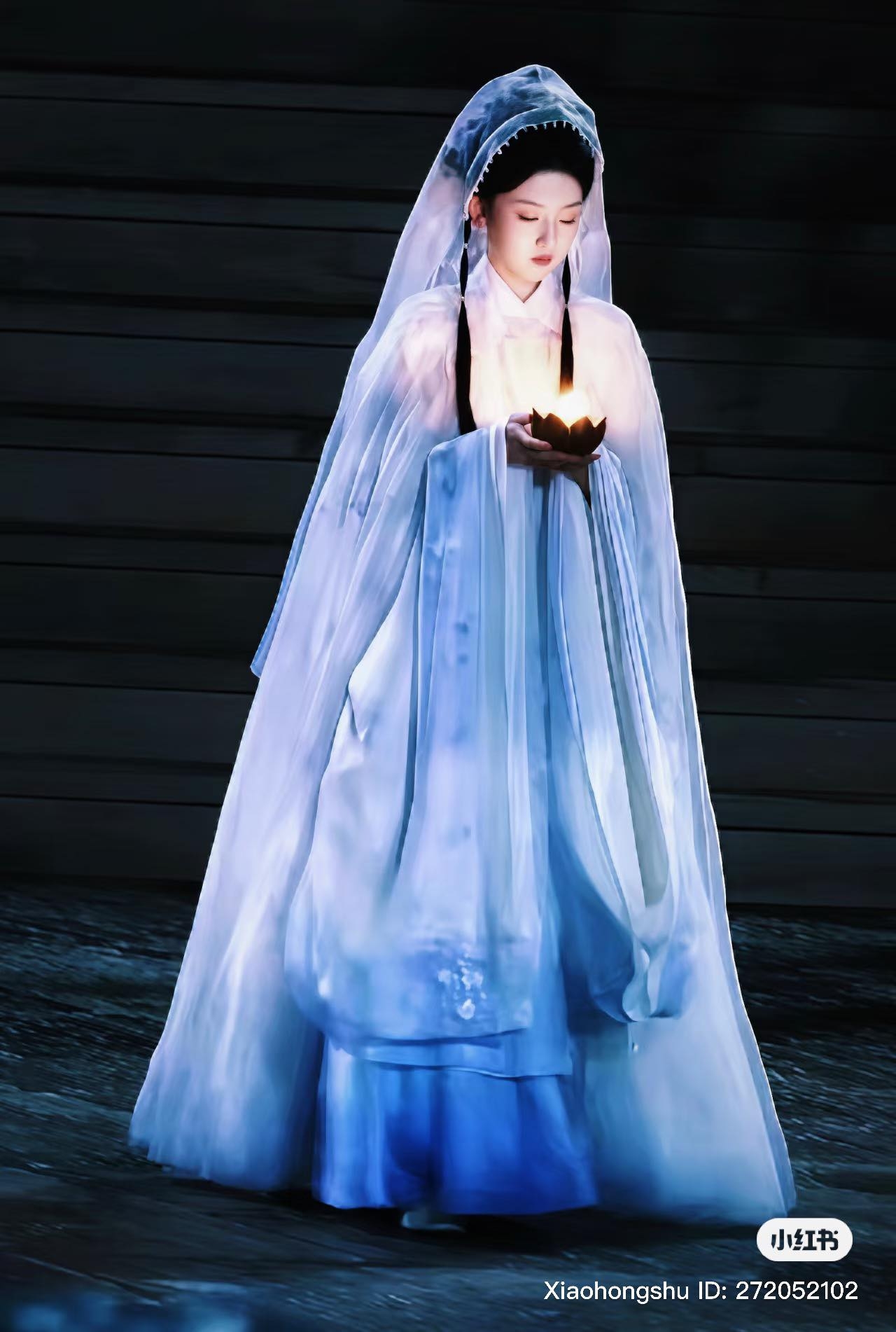 Mỹ nhân này là thần tiên hay người phàm mà đẹp quá vậy: Thoát tục tựa đoá sen trắng, khí chất cổ nhân phải như vậy- Ảnh 5.