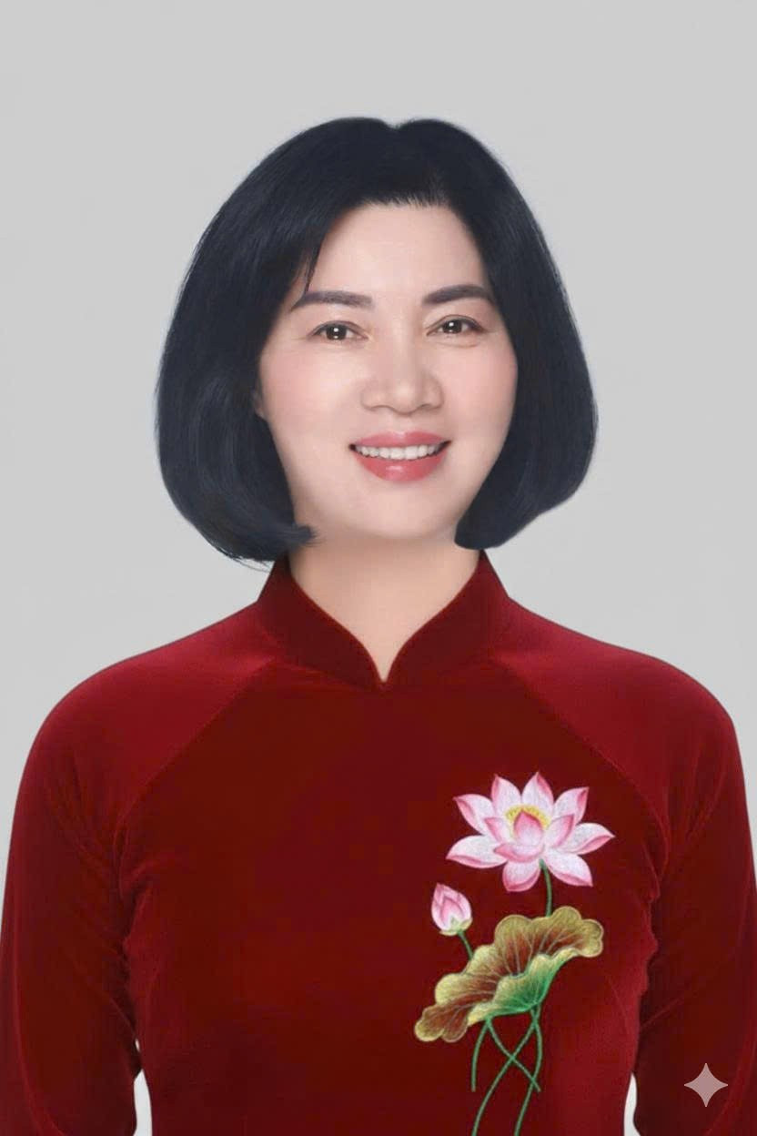 Thông tin về nữ Phó Bí thư Thành ủy Hà Nội vừa được bầu- Ảnh 1.