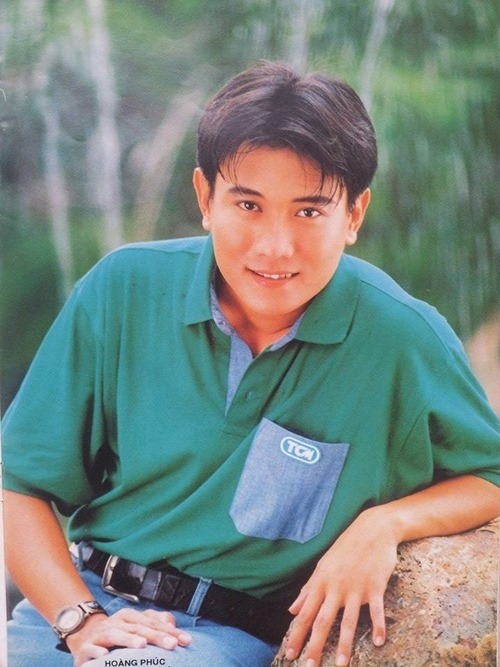 Nam diễn viên 18 năm chăm mẹ tai biến, 52 tuổi bỡ ngỡ khi pha sữa cho con, 56 tuổi lên chức Chủ tịch- Ảnh 1. Nam diễn viên 18 năm chăm mẹ tai biến, 52 tuổi bỡ ngỡ khi pha sữa cho con, 56 tuổi lên chức Chủ tịch- Ảnh 1.