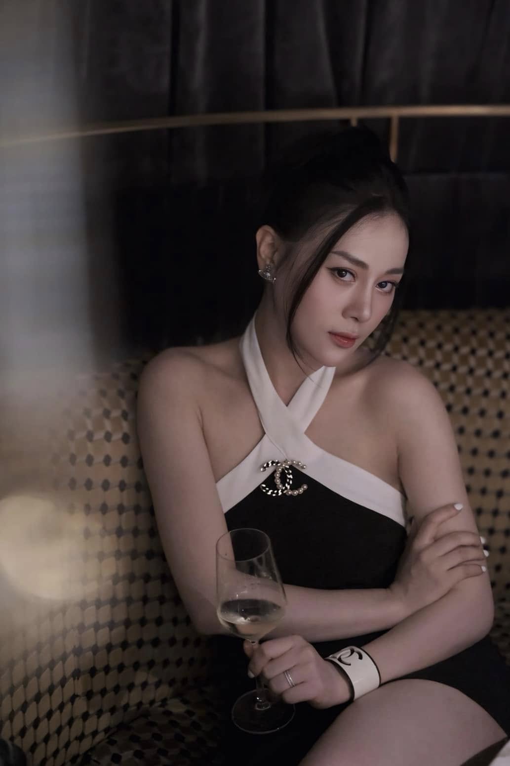 Phương Oanh 10 điểm, mà... lận đận- Ảnh 6. Phương Oanh 10 điểm, mà... lận đận- Ảnh 6.