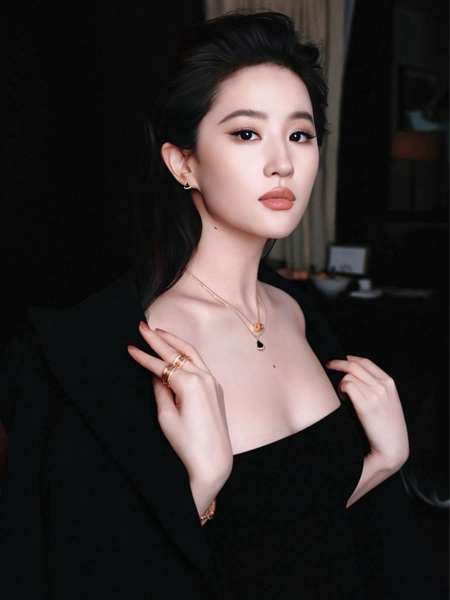 Sao đây có thể là Lưu Diệc Phi được?- Ảnh 5. Sao đây có thể là Lưu Diệc Phi được?- Ảnh 5.