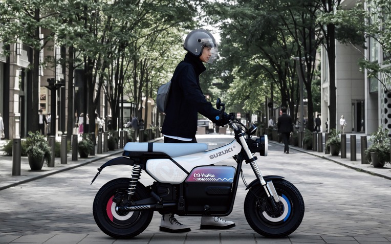 Suzuki chính thức ra mắt mẫu xe máy điện hoàn toàn mới, mang phong cách giống hệt 'Charly cúc cu'- Ảnh 1.