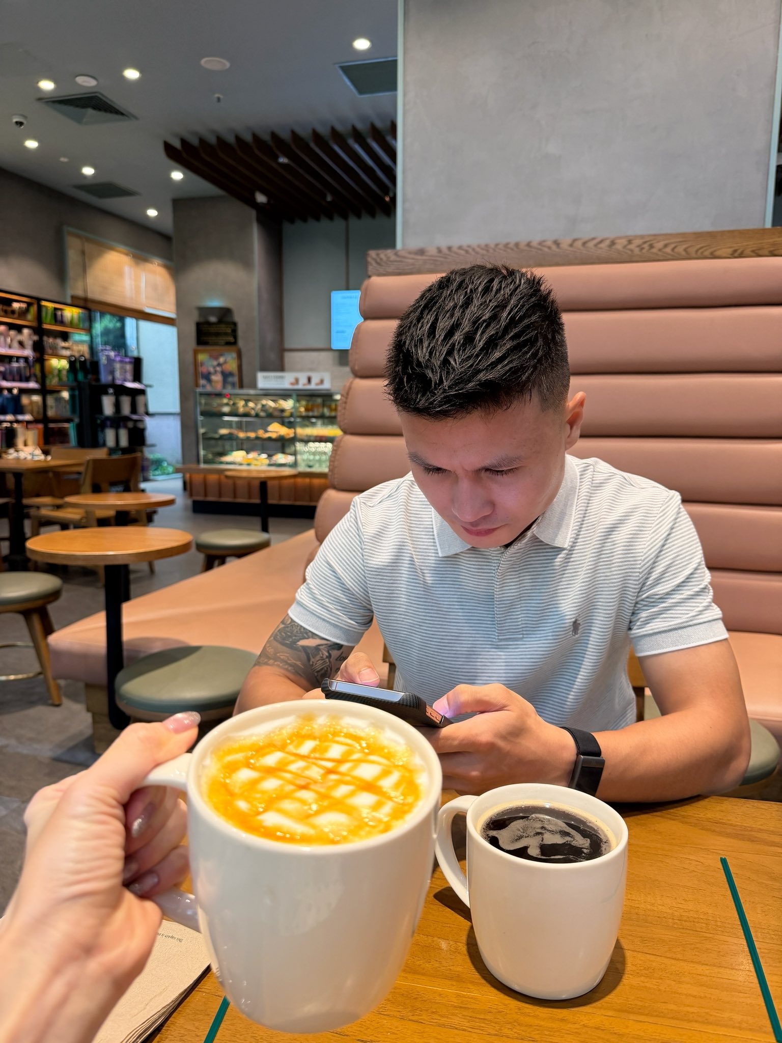 Vợ chồng Quang Hải - Chu Thanh Huyền dạo n&agrave;y- Ảnh 5.