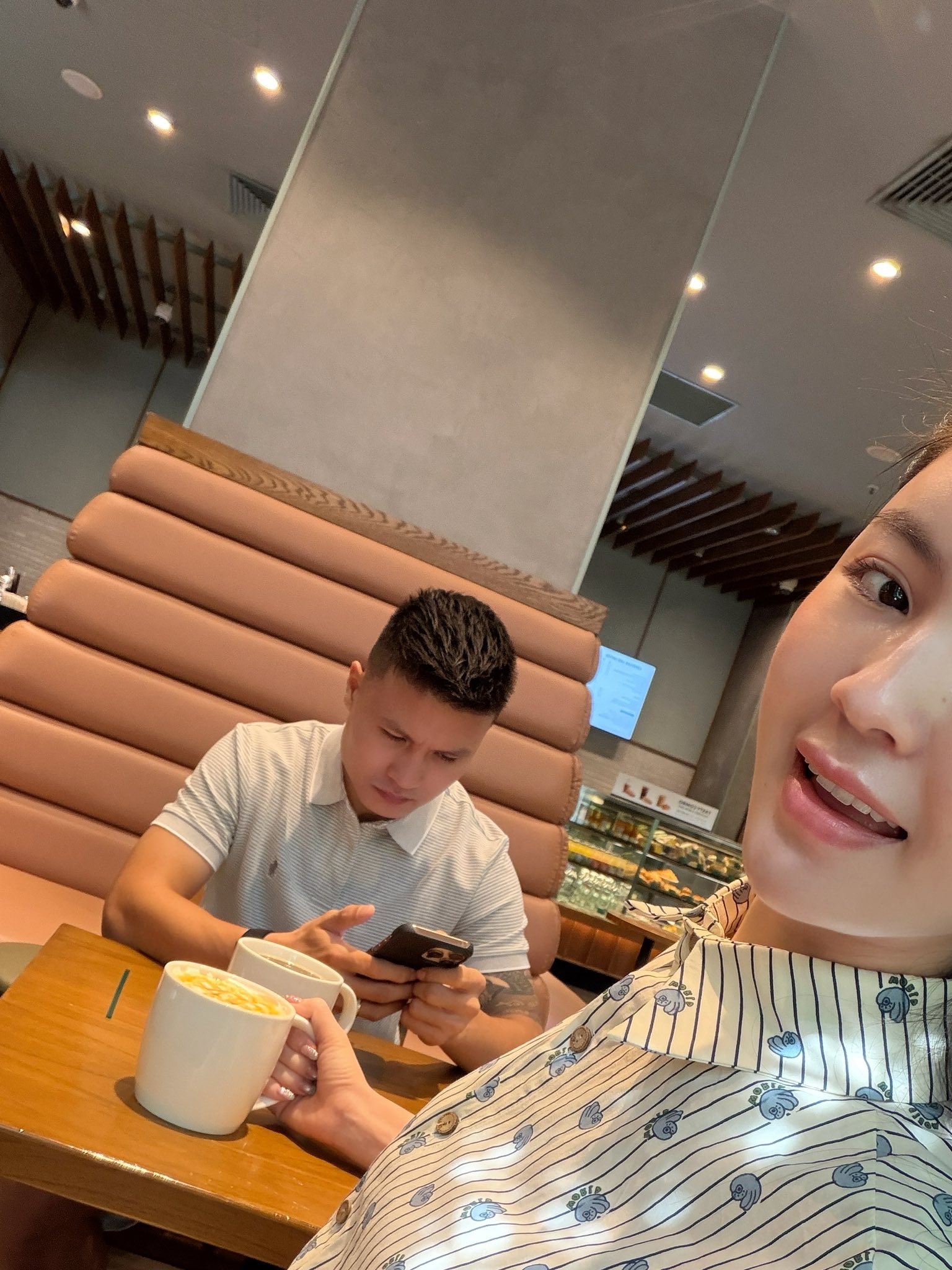 Vợ chồng Quang Hải - Chu Thanh Huyền dạo n&agrave;y- Ảnh 4.