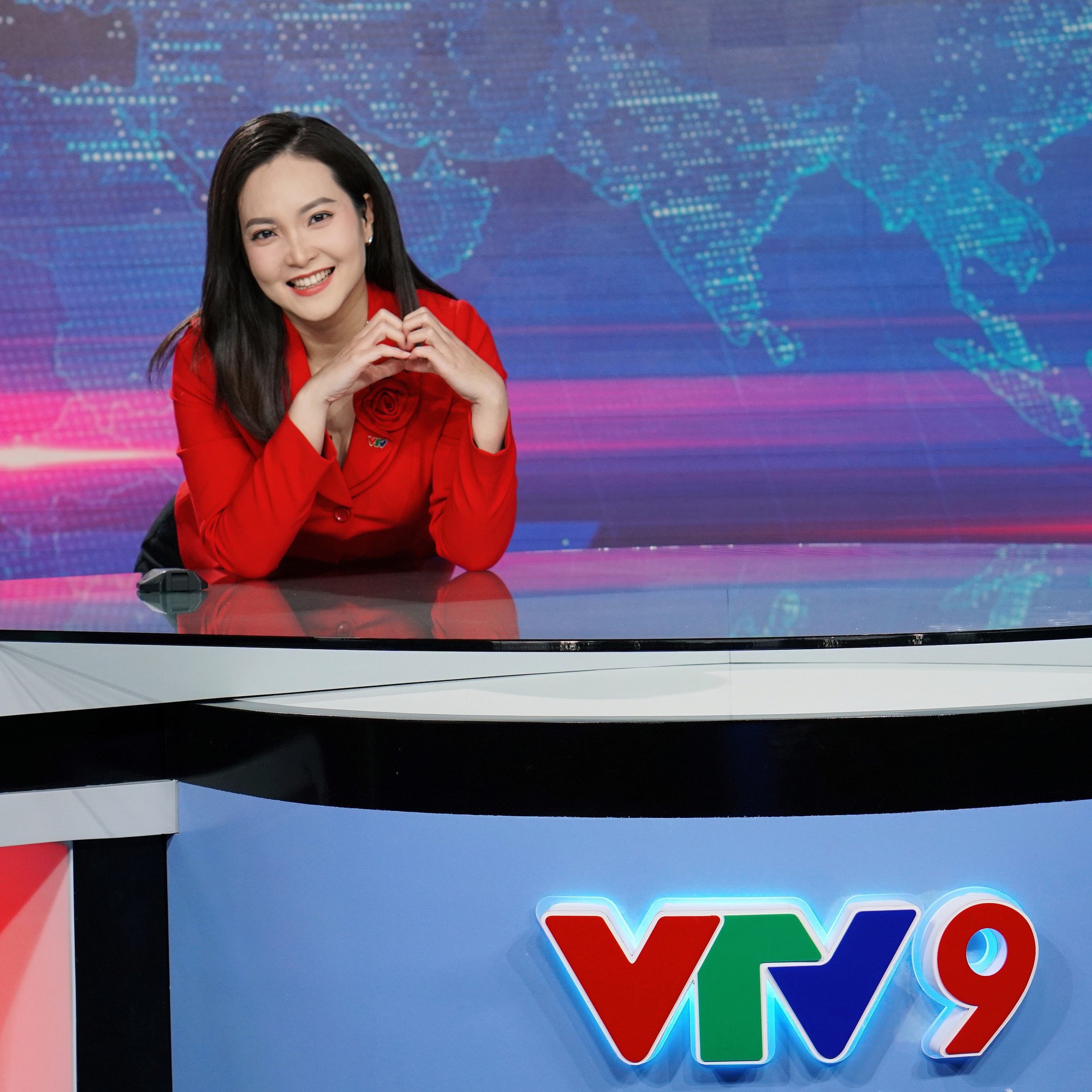 BTV miền Tây từng dẫn Thời sự 19h thông báo rời VTV9- Ảnh 2.