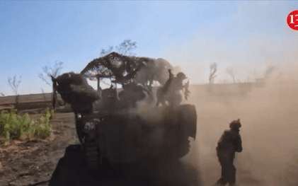 “Chỉ một cuộc gọi là đủ”: Ngoại trưởng Ba Lan hé lộ con đường nhanh nhất để chấm dứt xung đột Ukraine