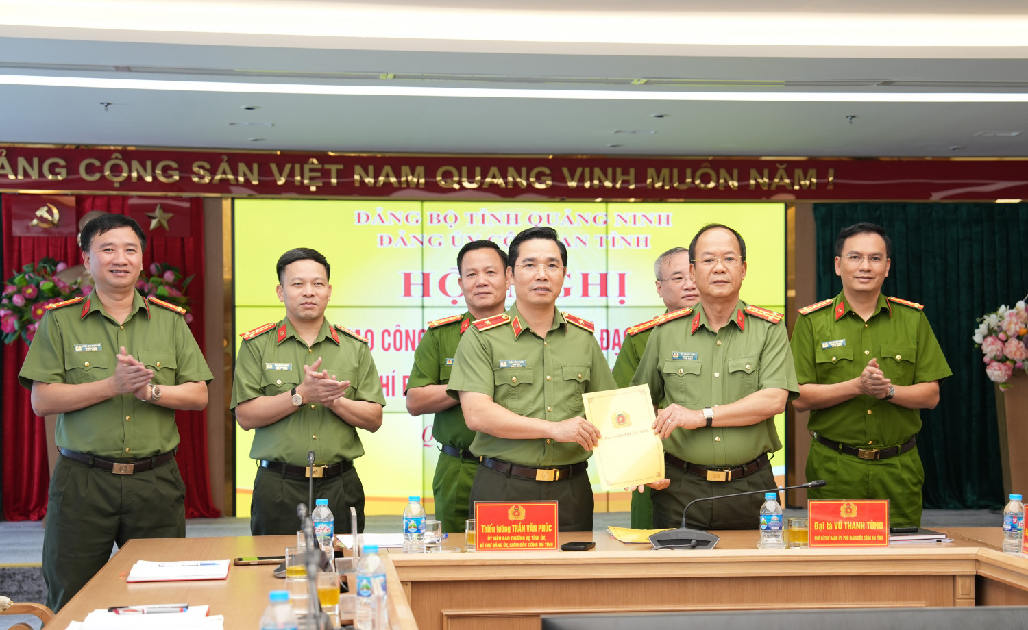 Giám đốc Công an tỉnh Quảng Ninh làm Ủy viên Ủy ban Kiểm tra Trung ương- Ảnh 2. Giám đốc Công an tỉnh Quảng Ninh làm Ủy viên Ủy ban Kiểm tra Trung ương- Ảnh 2.