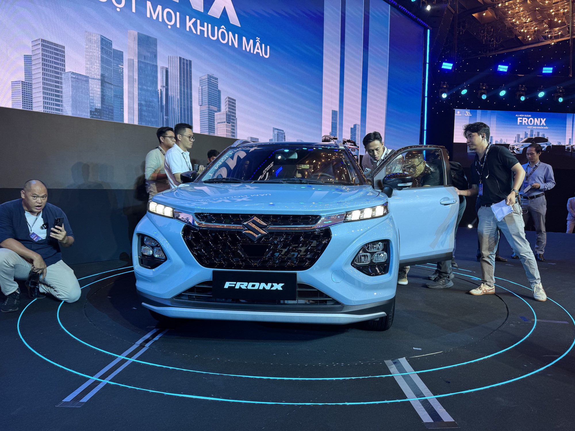 Suzuki vừa trình làng mẫu xe mới, nhiều người khen- Ảnh 1. Suzuki vừa trình làng mẫu xe mới, nhiều người khen- Ảnh 1.