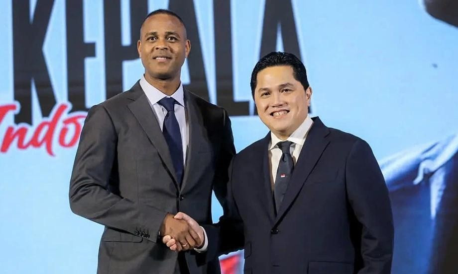Indonesia tốn bao nhiêu tiền để sa thải HLV Kluivert?- Ảnh 2. Indonesia tốn bao nhiêu tiền để sa thải HLV Kluivert?- Ảnh 2.