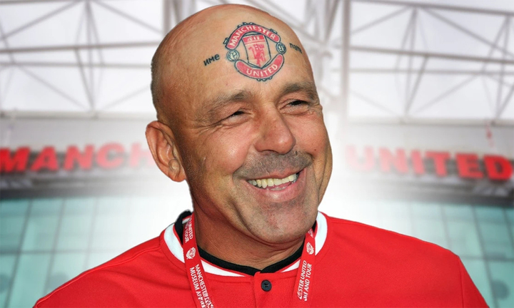 CĐV đổi tên thành Manchester United, khi qua đời vẫn chưa được chấp thuận- Ảnh 1. CĐV đổi tên thành Manchester United, khi qua đời vẫn chưa được chấp thuận- Ảnh 1.