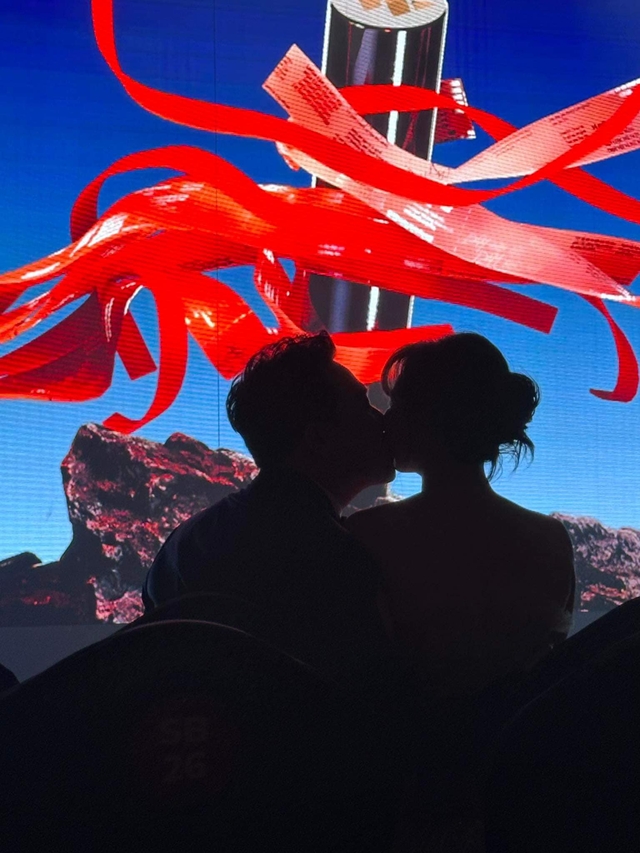 Trấn Thành - Hari Won lén lút- Ảnh 6.