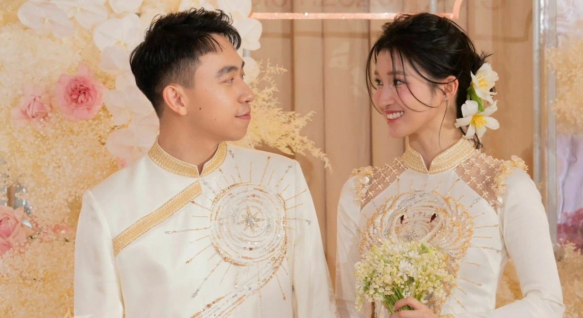 Mỹ nhân Việt làm dâu tỷ phú: Người ở biệt thự xa hoa, người được rước dâu bằng xe 83 tỷ đồng- Ảnh 5. Mỹ nhân Việt làm dâu tỷ phú: Người ở biệt thự xa hoa, người được rước dâu bằng xe 83 tỷ đồng- Ảnh 5.