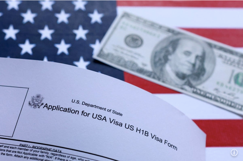 Tổ chức đại diện 300.000 doanh nghiệp Mỹ đệ đơn kiện Tổng thống Trump- Ảnh 1.