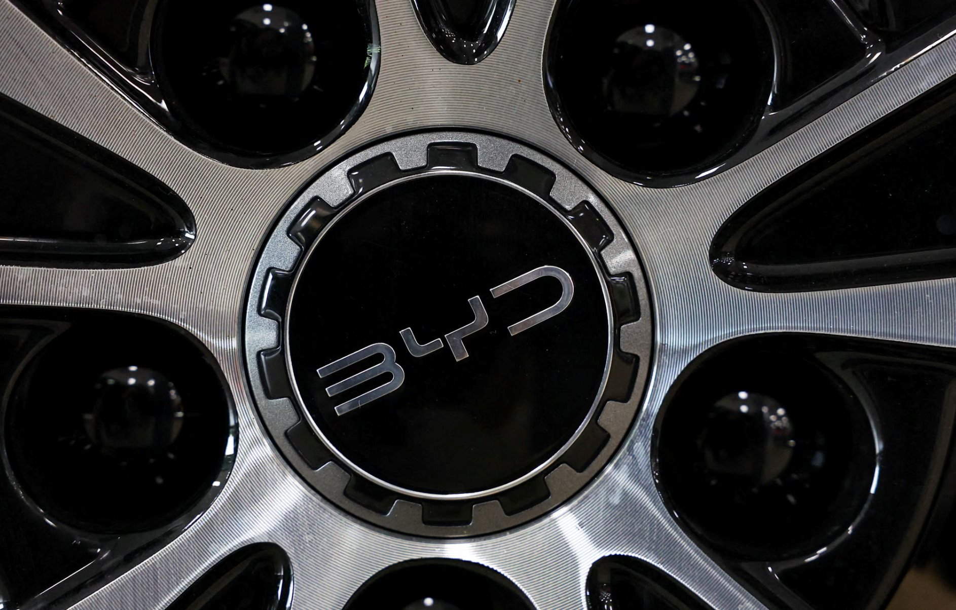 Nóng: BYD triệu hồi kỷ lục hơn 115.000 xe điện vì 1 lỗi kỹ thuật nghiêm trọng- Ảnh 1.