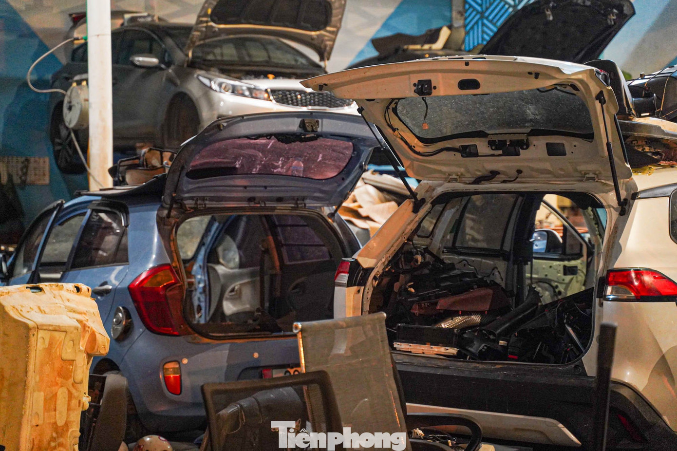 Hàng nghìn xe ngập nước, gara ở Thái Nguyên làm xuyên đêm vẫn quá tải- Ảnh 6.