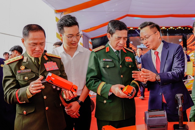 Việt Nam có dự án 600 triệu USD với quy mô hạ tầng chưa từng có, phủ khắp 18 tỉnh của nước bạn Lào- Ảnh 2. Việt Nam có dự án 600 triệu USD với quy mô hạ tầng chưa từng có, phủ khắp 18 tỉnh của nước bạn Lào- Ảnh 2.
