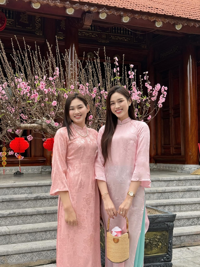 Giờ mới biết chị gái Hoa hậu Đỗ Hà cỡ này- Ảnh 6. Giờ mới biết chị gái Hoa hậu Đỗ Hà cỡ này- Ảnh 6.