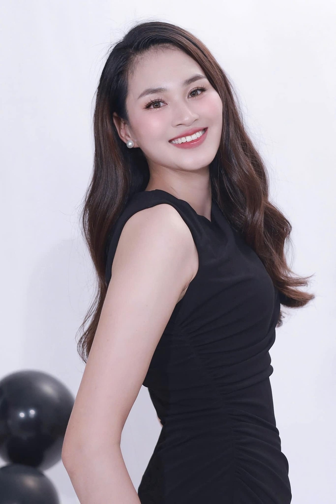 Giờ mới biết chị gái Hoa hậu Đỗ Hà cỡ này- Ảnh 9. Giờ mới biết chị gái Hoa hậu Đỗ Hà cỡ này- Ảnh 9.