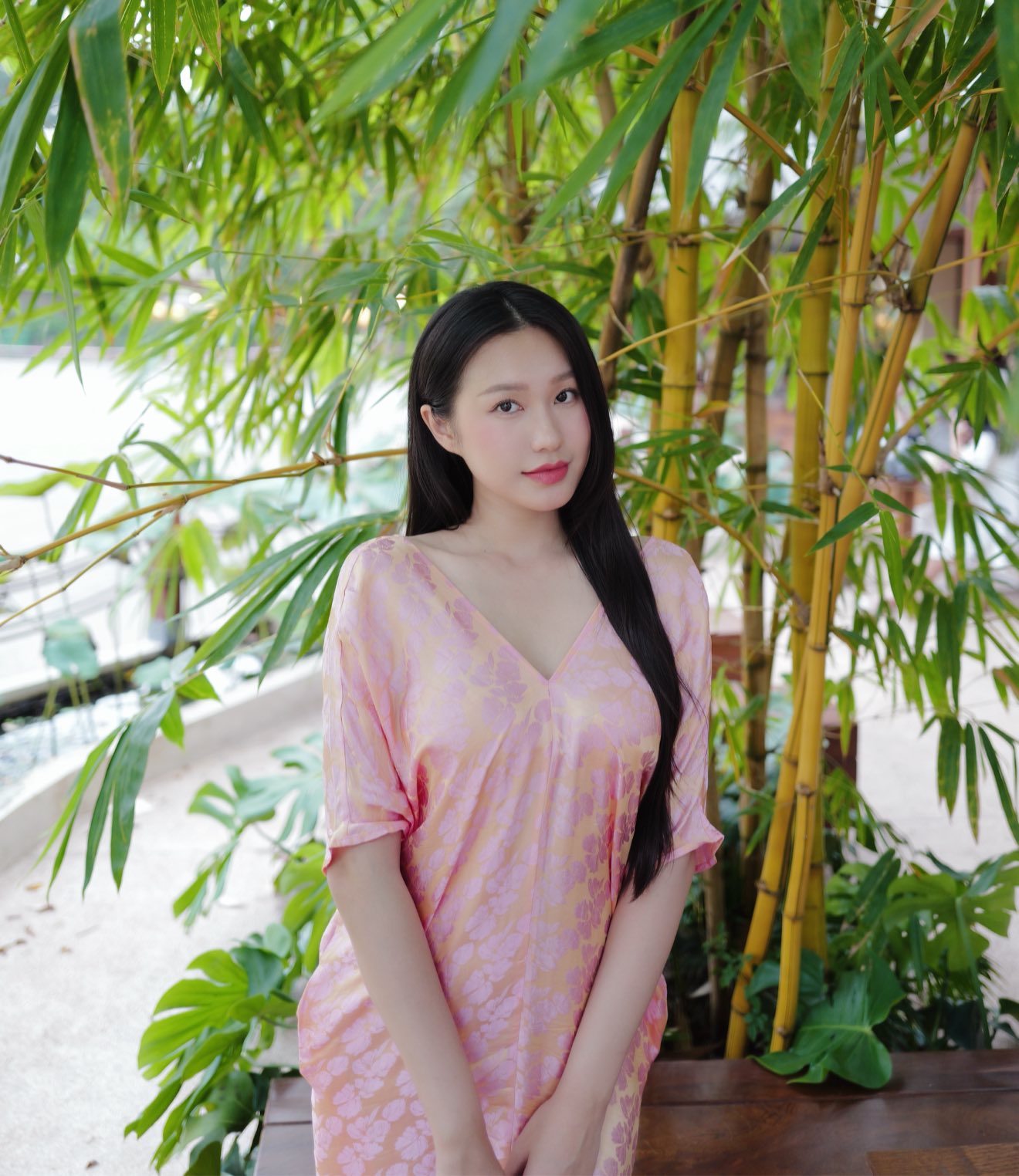Doãn Hải My tự tay chăm từng góc biệt thự chục tỷ của Văn Hậu, tiểu thư Hà thành trồng rau xanh khéo thế này!- Ảnh 1. Doãn Hải My tự tay chăm từng góc biệt thự chục tỷ của Văn Hậu, tiểu thư Hà thành trồng rau xanh khéo thế này!- Ảnh 1.