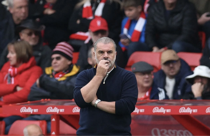 Thắng đậm Nottingham Forest, Chelsea bay cao Top 4 Ngoại hạng - Ảnh 3.