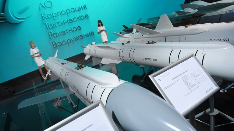 Bom lượn của Nga đạt bước đột phá mới- Ảnh 1.