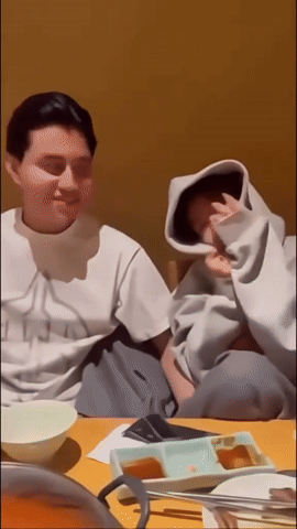 Louis Phạm lộ clip h&ocirc;n trai lạ, đ&aacute;p trả thế n&agrave;o về nghi vấn &ldquo;ngoại t&igrave;nh&rdquo; sau lưng bạn trai Việt kiều?- Ảnh 1.