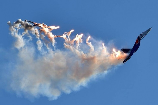 Rộ tin ti&ecirc;m k&iacute;ch Su-30SM của Nga rơi sau khi ph&oacute;ng t&ecirc;n lửa- Ảnh 1.