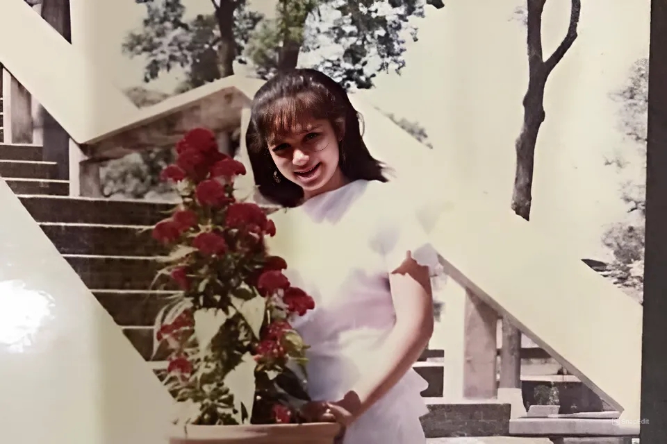 16 tuổi đã ra dáng đại mỹ nhân cả Việt Nam có đúng 1 người: Nhan sắc trời cao ban tặng, đẹp gì mà đẹp kinh thế- Ảnh 1. 16 tuổi đã ra dáng đại mỹ nhân cả Việt Nam có đúng 1 người: Nhan sắc trời cao ban tặng, đẹp gì mà đẹp kinh thế- Ảnh 1.