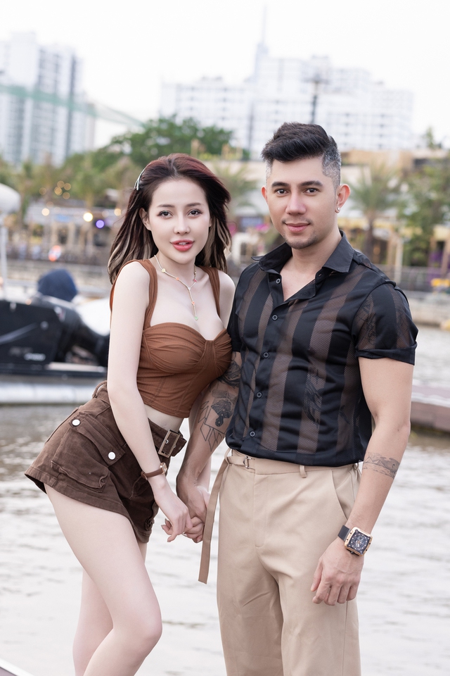 Tâm thư Lương Bằng Quang đọc của Ngân 98 hoá ra là giả - Ảnh 4. Tâm thư Lương Bằng Quang đọc của Ngân 98 hoá ra là giả - Ảnh 4.