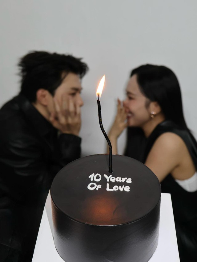 HOT: Rầm rộ ảnh Diệu Nhi - Anh Tú bế 2 con đi chơi - Ảnh 7. HOT: Rầm rộ ảnh Diệu Nhi - Anh Tú bế 2 con đi chơi - Ảnh 7.