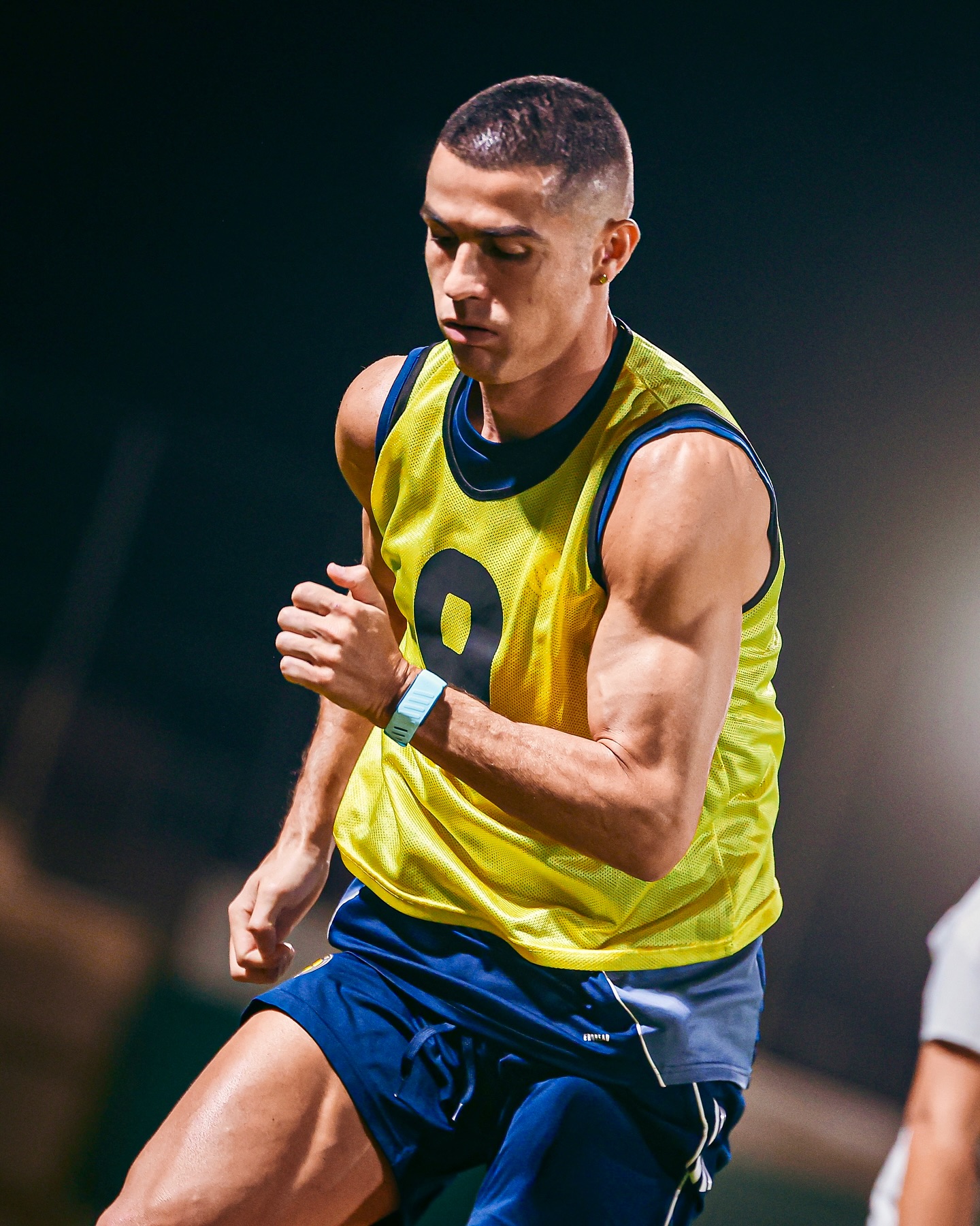 Ronaldo 40 tuổi đây sao?- Ảnh 2. Ronaldo 40 tuổi đây sao?- Ảnh 2.