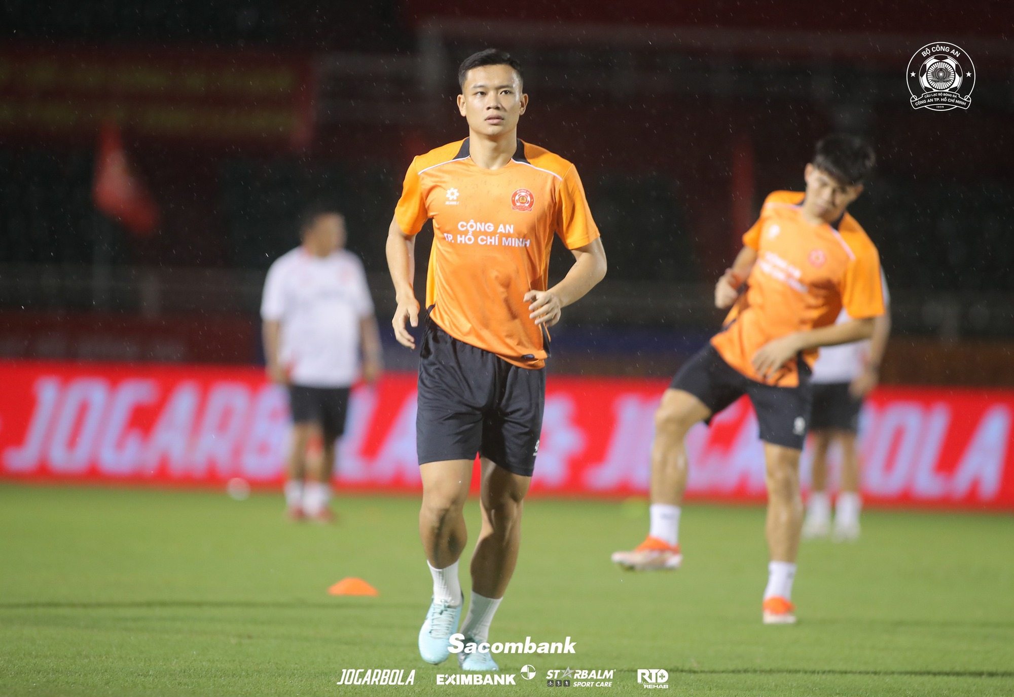 CLB Công an TP HCM gây thất vọng ở vòng 7 V-League- Ảnh 3. CLB Công an TP HCM gây thất vọng ở vòng 7 V-League- Ảnh 3.