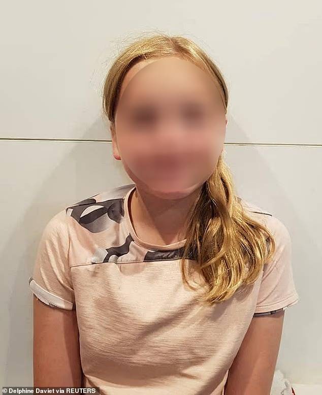 Thi thể bé gái 12 tuổi trong vali giữa đường phố Paris: Bị cưỡng hiếp rồi sát hại dã man, kẻ sát nhân kéo cả thi thể đi bar- Ảnh 2. Thi thể bé gái 12 tuổi trong vali giữa đường phố Paris: Bị cưỡng hiếp rồi sát hại dã man, kẻ sát nhân kéo cả thi thể đi bar- Ảnh 2.