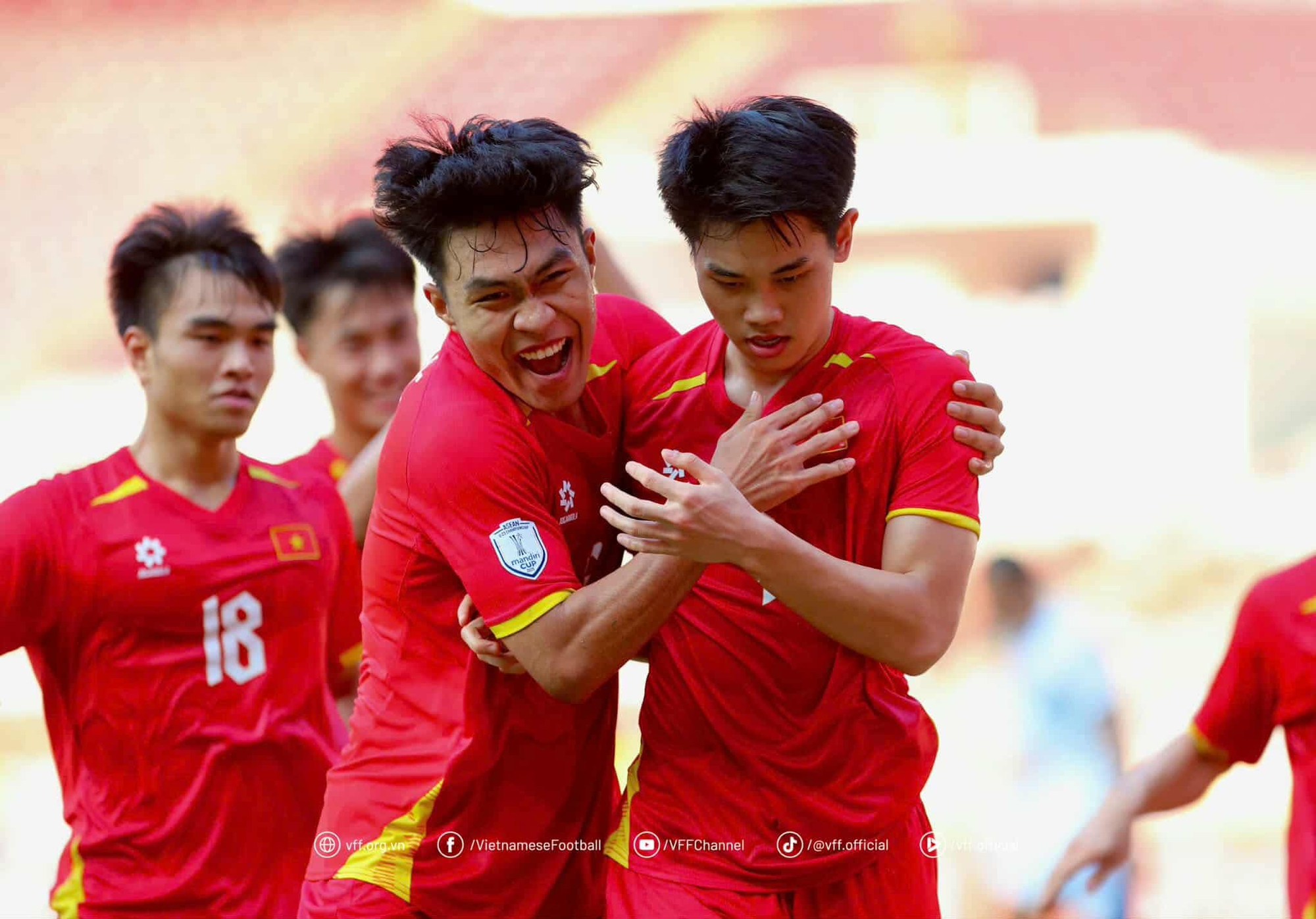 Báo Malaysia cho rằng đội nhà “cay đắng” khi cùng bảng với U22 Việt Nam ở SEA Games - Ảnh 2. Báo Malaysia cho rằng đội nhà “cay đắng” khi cùng bảng với U22 Việt Nam ở SEA Games - Ảnh 2.