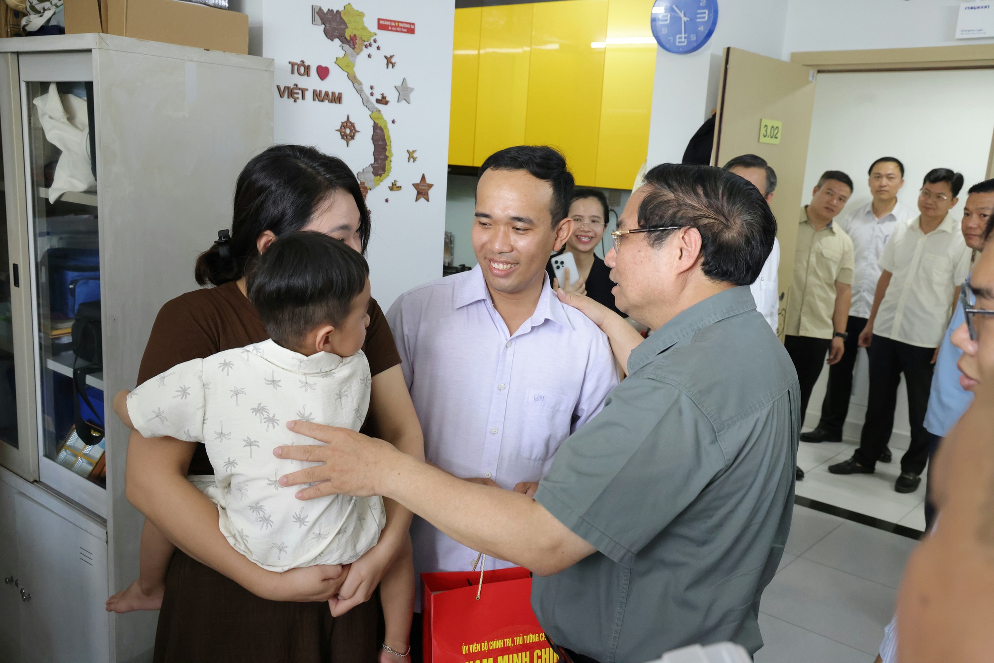 Thủ tướng chỉ đạo dự án Bệnh viện Ung bướu Cần Thơ phải hoàn thành vào cuối năm 2026- Ảnh 6. Thủ tướng chỉ đạo dự án Bệnh viện Ung bướu Cần Thơ phải hoàn thành vào cuối năm 2026- Ảnh 6.