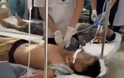 Sau Cuộc Rượu, 6 Người Nhập Viện Trong Tình Trạng Hôn Mê, Ngừng Thở- Ảnh 1. Sau Cuộc Rượu, 6 Người Nhập Viện Trong Tình Trạng Hôn Mê, Ngừng Thở- Ảnh 1.