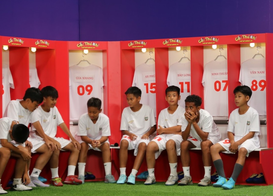 Cựu tuyển thủ Hồng Sơn loại 2 thí sinh- Ảnh 2. Cựu tuyển thủ Hồng Sơn loại 2 thí sinh- Ảnh 2.